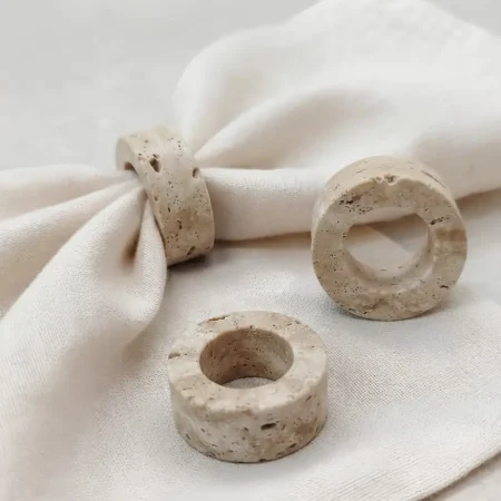 Marble Rings in travertine (2)